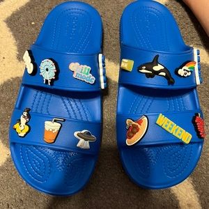 croc sandals with charms